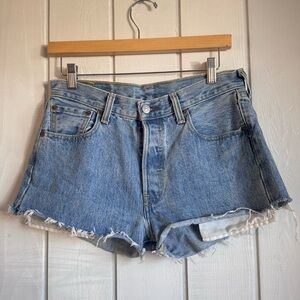 Vintage Levi’s 501 Cut Off Jean Shorts